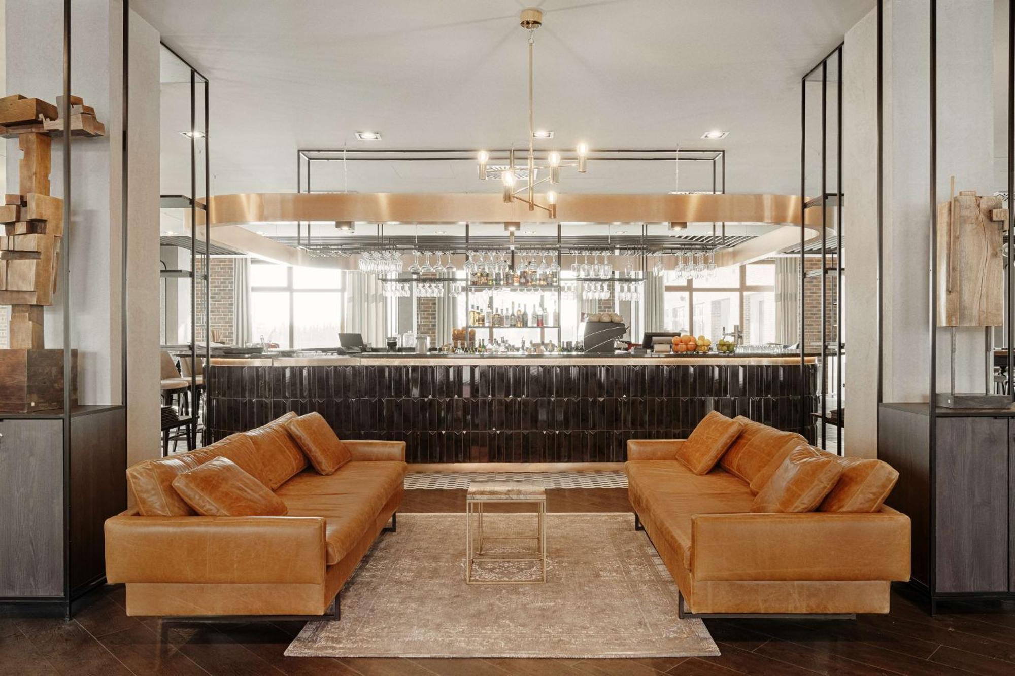 Radisson Blu Resort & Conference Center, Ostroda Mazury Exterior foto The bar at the 100 East 53rd Street location