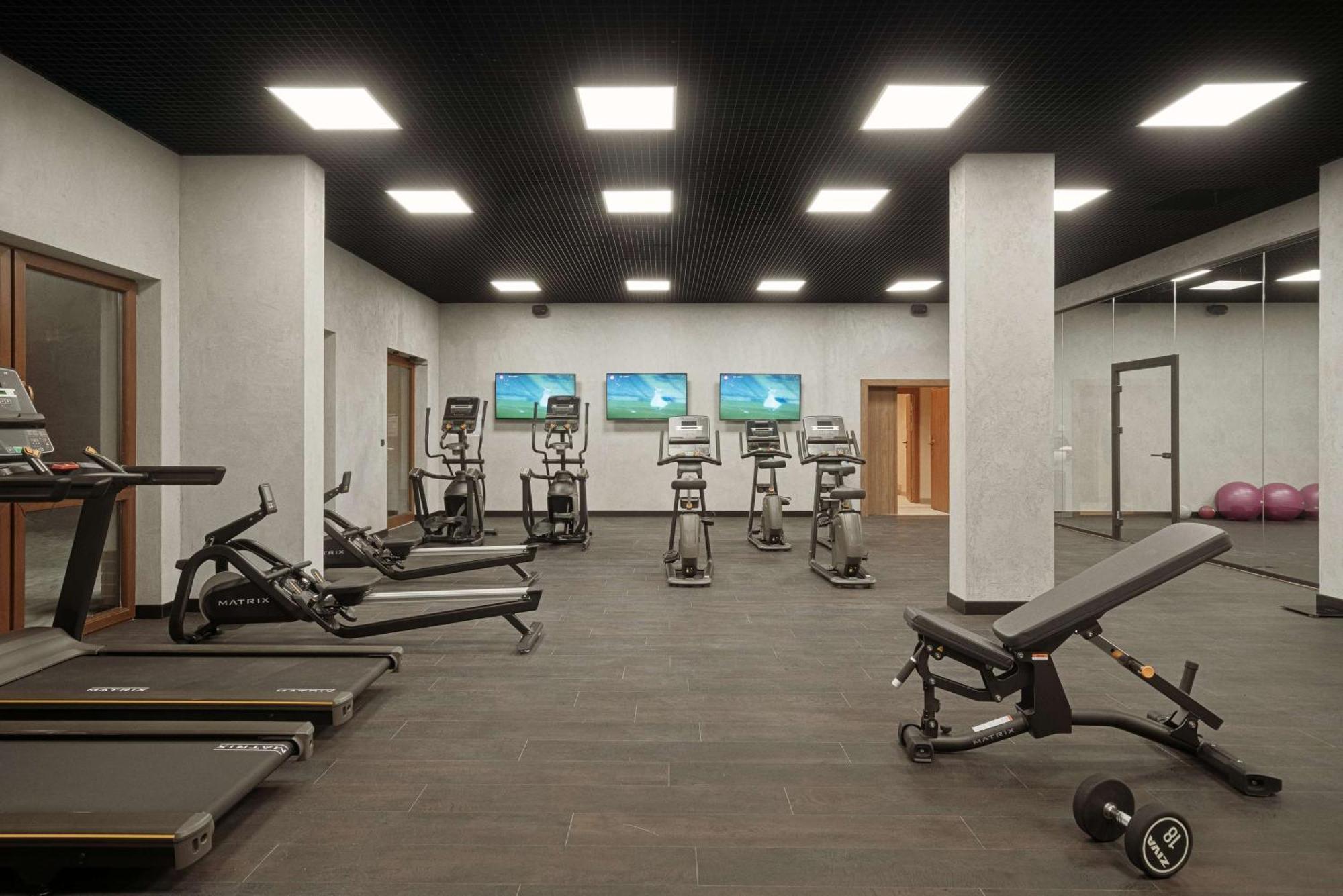 Radisson Blu Resort & Conference Center, Ostroda Mazury Exterior foto A gym in a hotel
